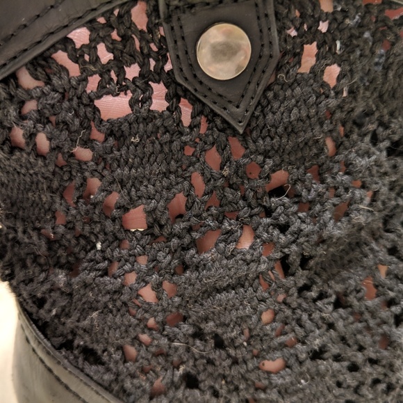 Lace booties - Picture 4 of 6